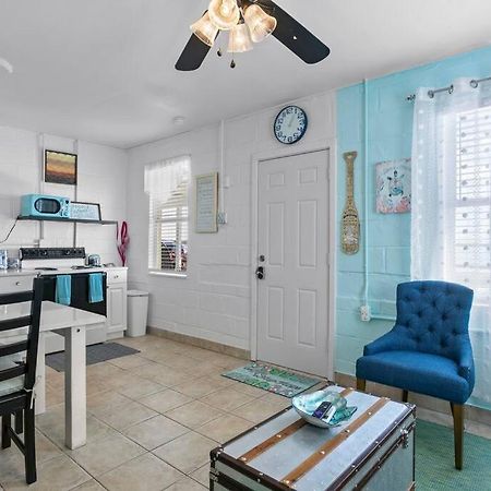 Villa Mermaids Grotto Waterfront 1Br Apt With Bay View Tampa Exterior foto