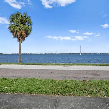 Villa Mermaids Grotto Waterfront 1Br Apt With Bay View Tampa Exterior foto